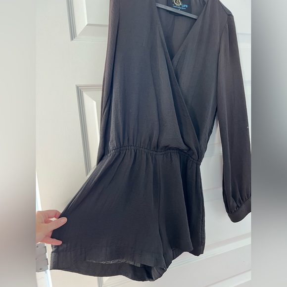 SOLD! Blue Life Wild and Free Romper - Picture 4 of 6